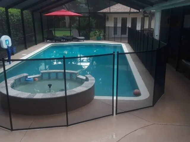 Windermere Baby Pool Fences