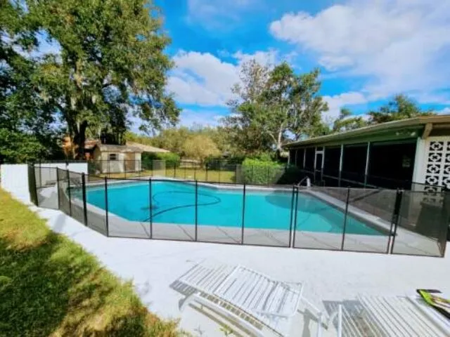 Lakeland Florida Baby Barrier Pool Safety Fence