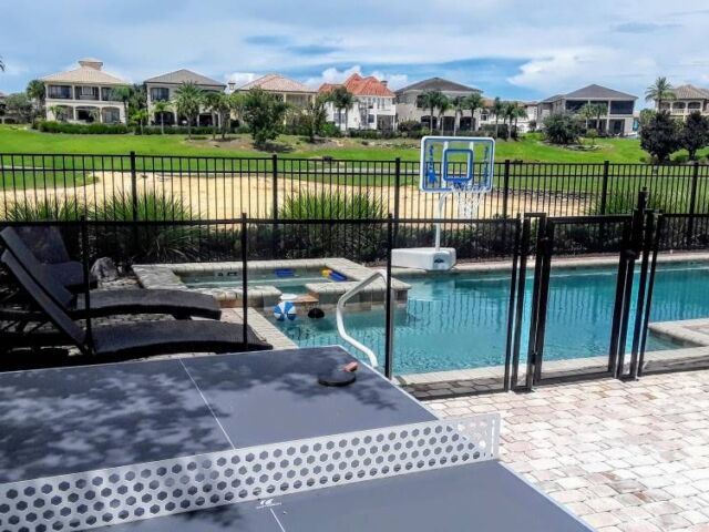 Kissimmee Florida Pool Barrier