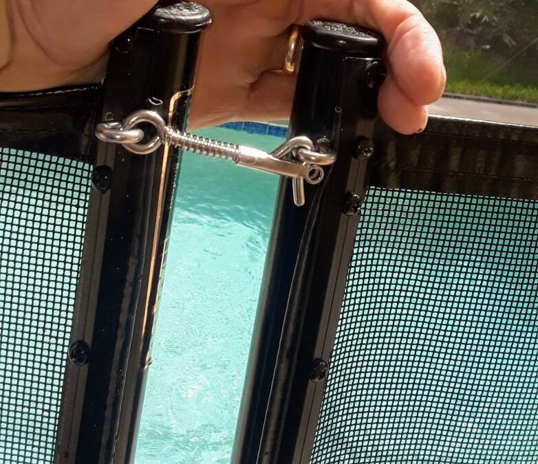 Pool Fence Safety Latch
